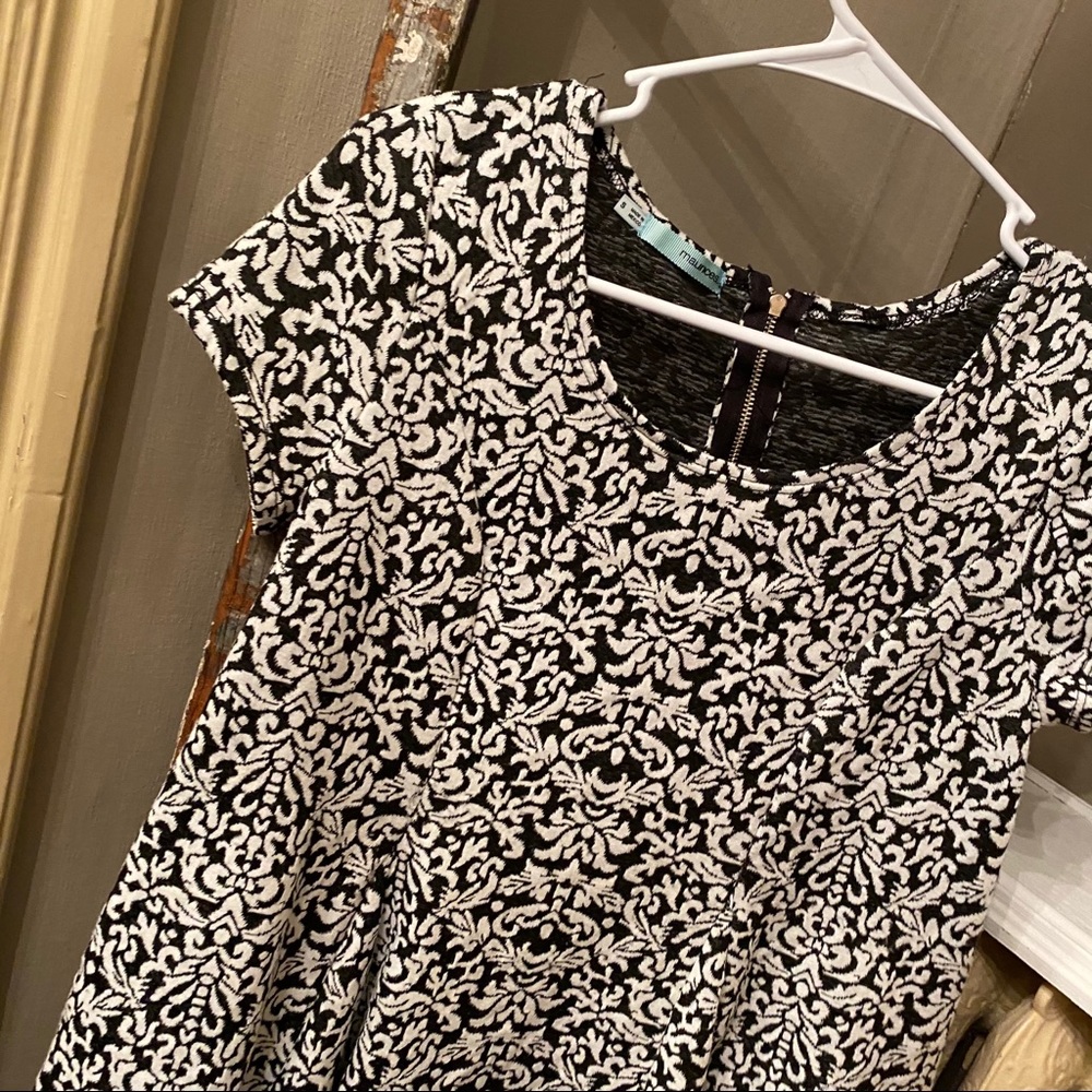 Maurices - Picture 3 of 4